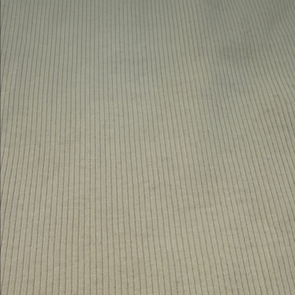 H&M Kids Cream Ruffle Long Sleeve Tee 6X/7 - Picture 4 of 4